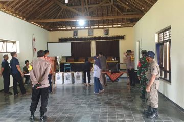 5 Desa Di Kecamatan Panggul Diap Melaksanakan Pilkades Serentak
