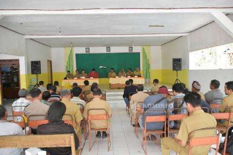 PEMKAB TRENGGALEK SOSIALISASIKAN IDENTIFIKASI PEMUKIMAN KEMBALI BAGI WARGA TERDAMPAK PEMBANGUNAN BENDUNGAN BAGONG