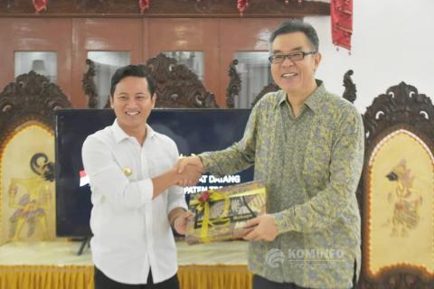 PEMERINTAH KABUPATEN TRENGGALEK TERIMA KUNJUNGAN KERJA KONSULAT JENDERAL JEPANG DI SURABAYA, MR.TANI MASAKI