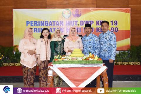 Dharma Wanita Kabupaten Trenggalek Gelar Seminar Tentang Pengasuhan Tanpa Kekerasan dan Pelantikan Konselor RPPA